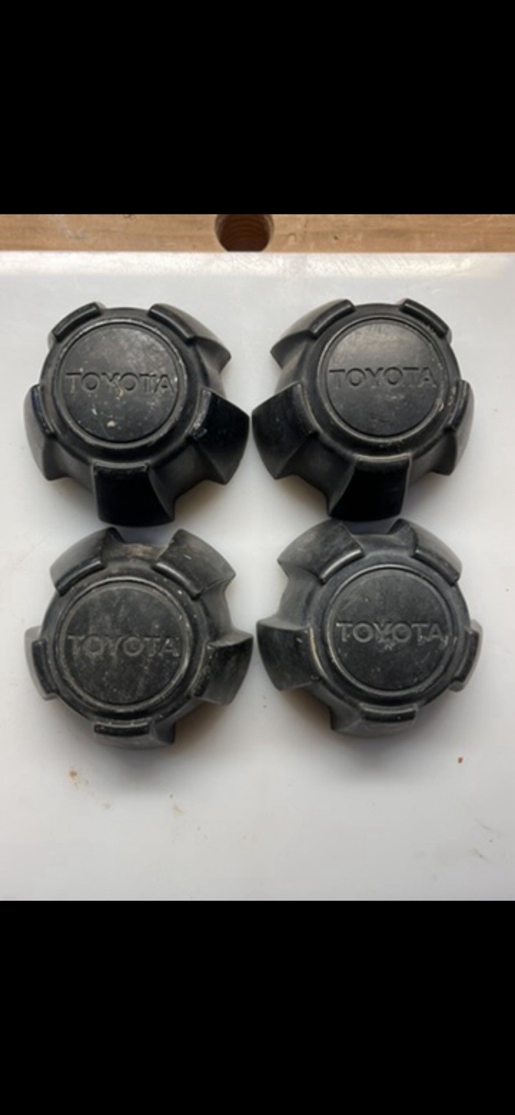 1989-95 Toyota Pickup Hub Covers 1989-95 Toyota Pickup Hub Covers
