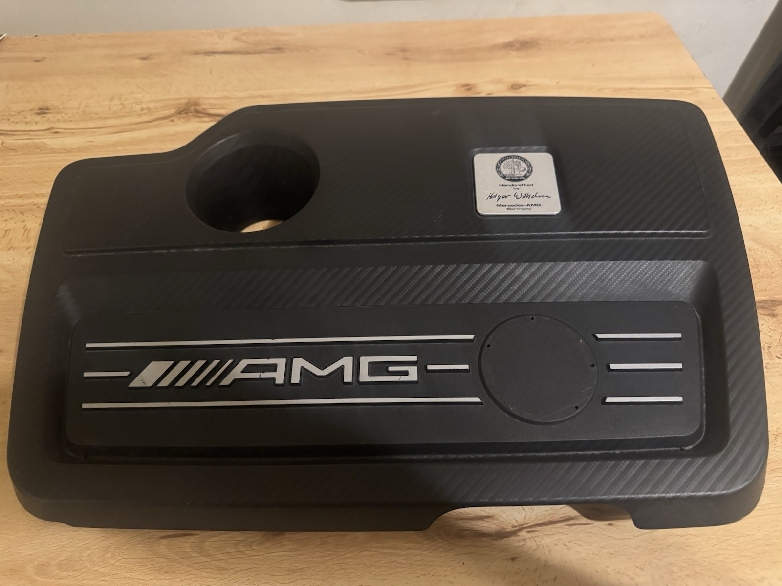 2014–2020 MERCEDES CLA45 GLA45 AMG ENGINE COVER OEM A1330105500