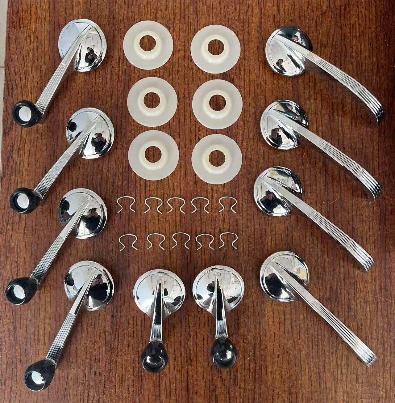 1959-60 Chevrolet Impala Vent & Window Cranks & Door Handles & Gaskets Kit