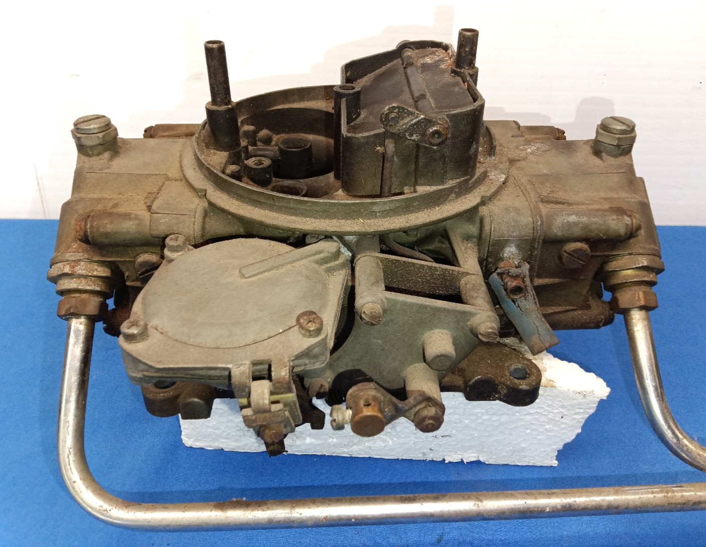 Holley 750 CFM List 3310-2 Carburetor Vacuum Secondary