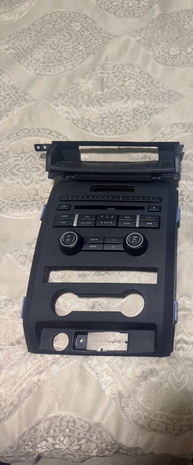 2012 2013 2014 FORD F150 RADIO AUDIO CONTROL PANEL CL3T18A805HA 2012 2013 2014 FORD F150 RADIO AUDIO CONTROL PANEL CL3T18A805HA