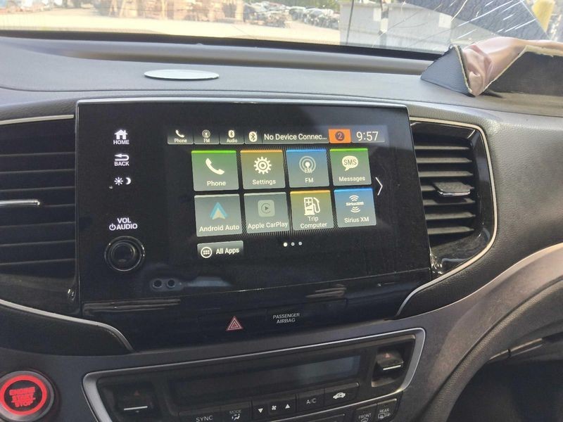 2016-2019 Honda Pilot EX-L Radio Receiver OEM Display Screen W/ Navigation