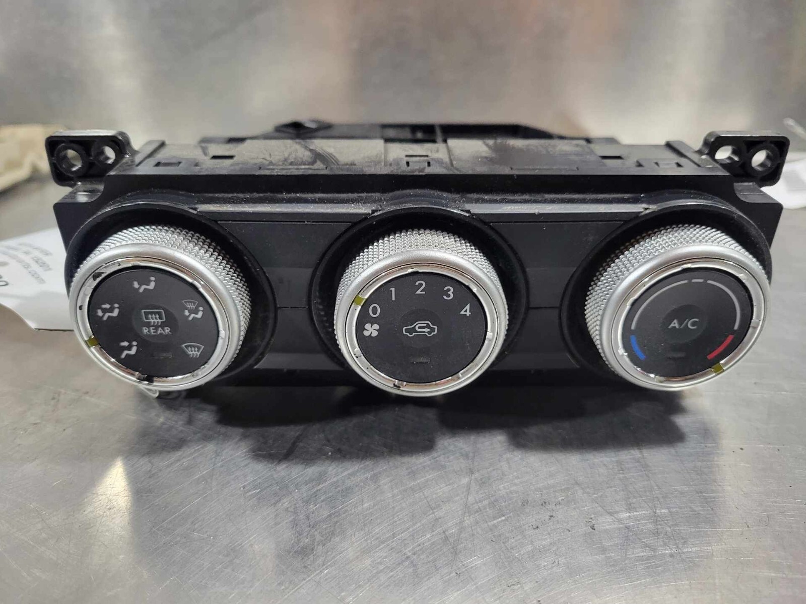 2015 2017 Subaru Impreza Manual AC Heater Temperature Climate Control Used 2015 2017 Subaru Impreza Manual AC Heater Temperature Climate Control Used