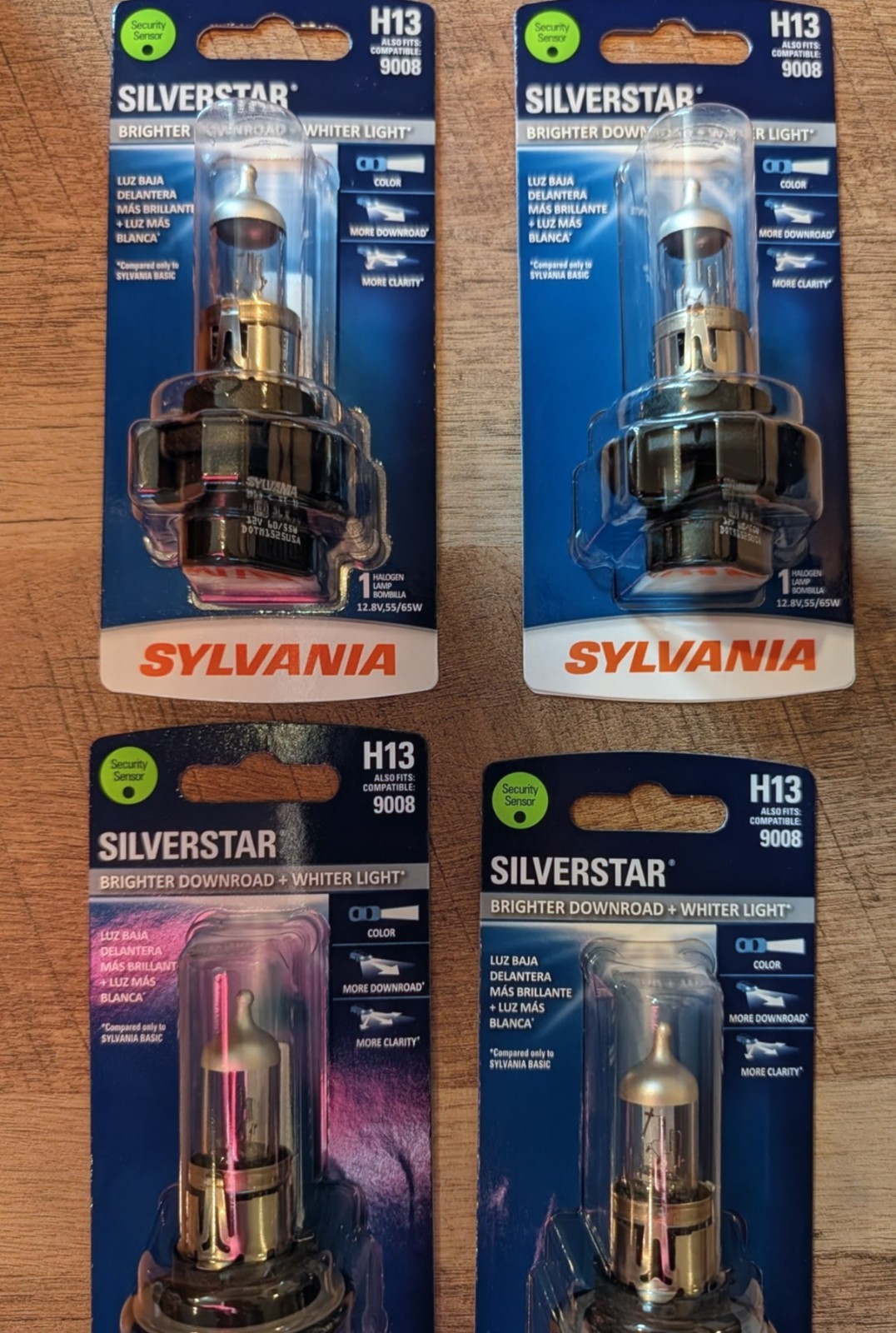 Sylvania H13 9008 SilverStar Halogen Lamp Car Headlight Bulb LOT OF 4 SEALED Sylvania H13 9008 SilverStar Halogen Lamp Car Headlight Bulb LOT OF 4 SEALED