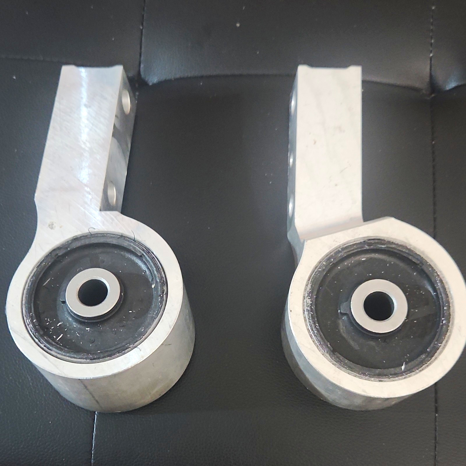 Par De Bujes De Brazo De Control Inferior Delantero Con Soporte Para Honda Pilot