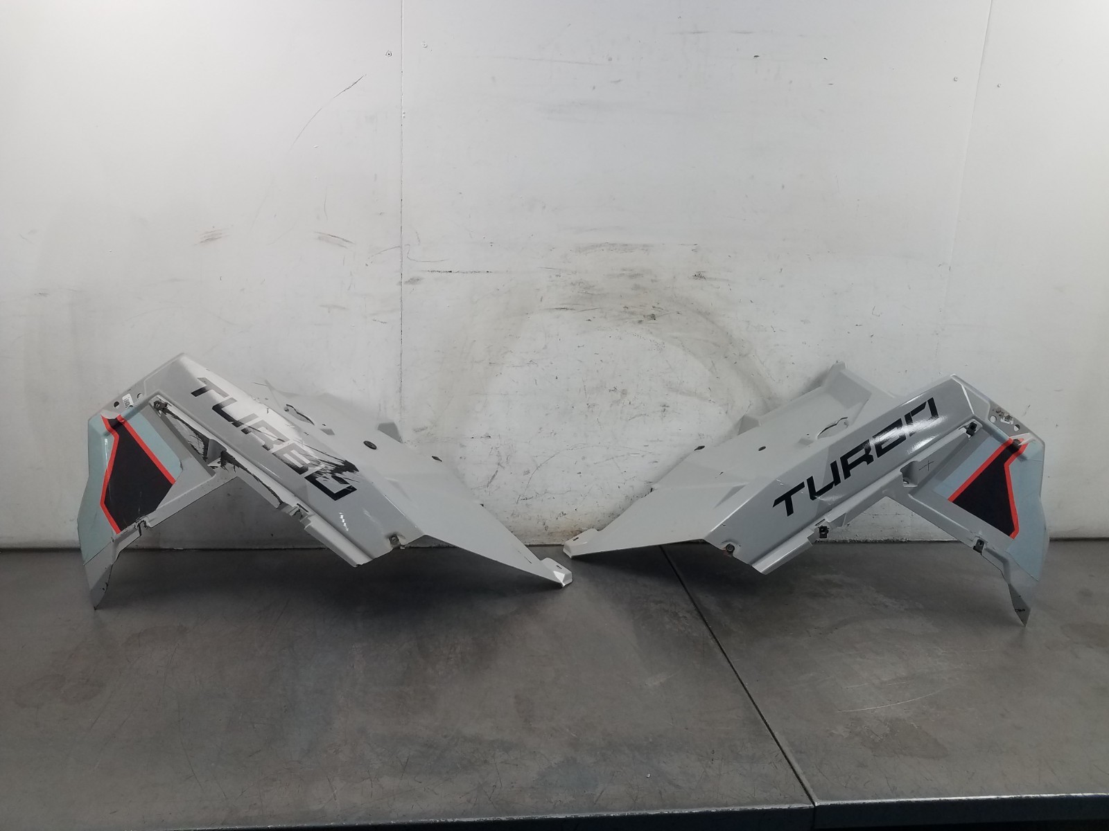 #83186 E2 - 2021 19 20 22 Polaris RZR XP Turbo Front Fenders - *