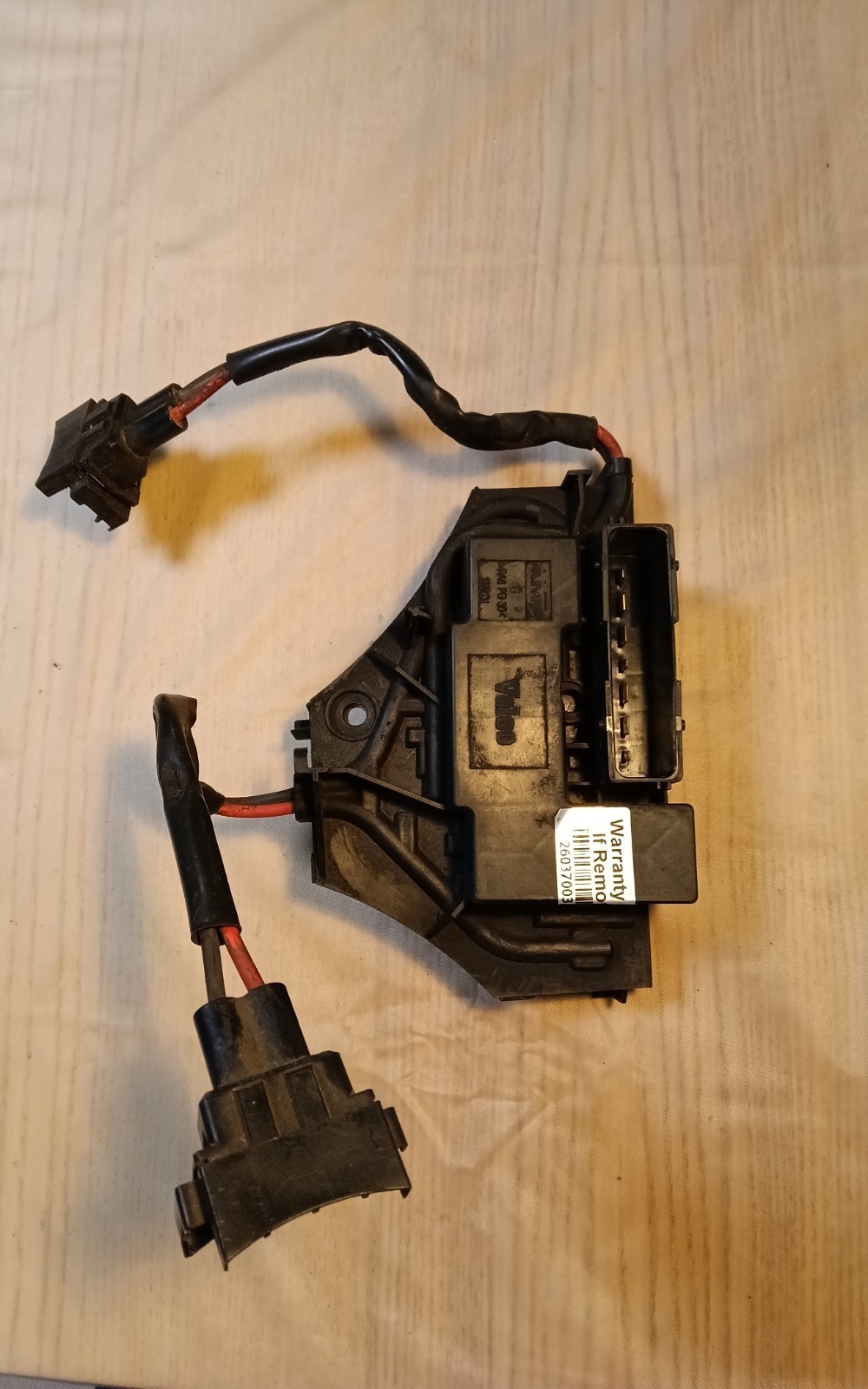 SAAB 9-3 2003-2011 Radiator Cooling Fan Control Relay Module 24418357 GENUINE SAAB 9-3 2003-2011 Radiator Cooling Fan Control Relay Module 24418357 GENUINE