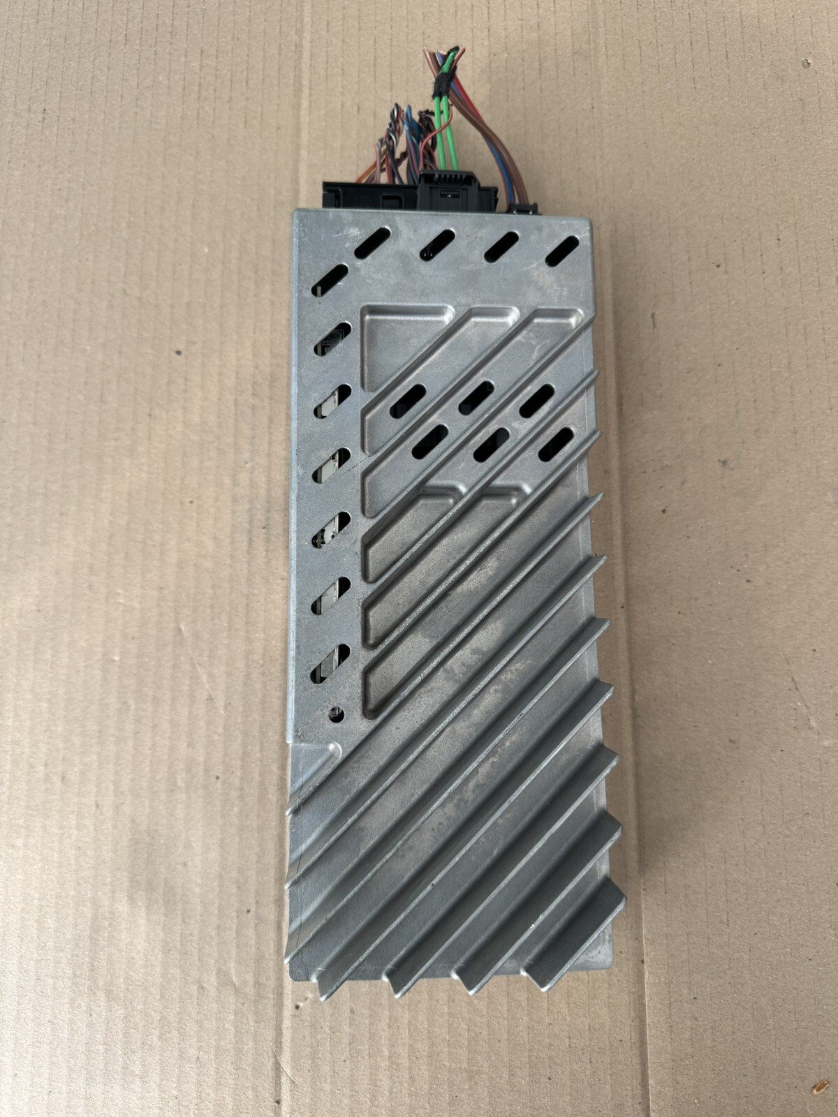 11-12 BMW F10 528i 535i 550i M5 HARMON KARDON Becker Amplifier Amp 9234085 OEM 11-12 BMW F10 528i 535i 550i M5 HARMON KARDON Becker Amplifier Amp 9234085 OEM