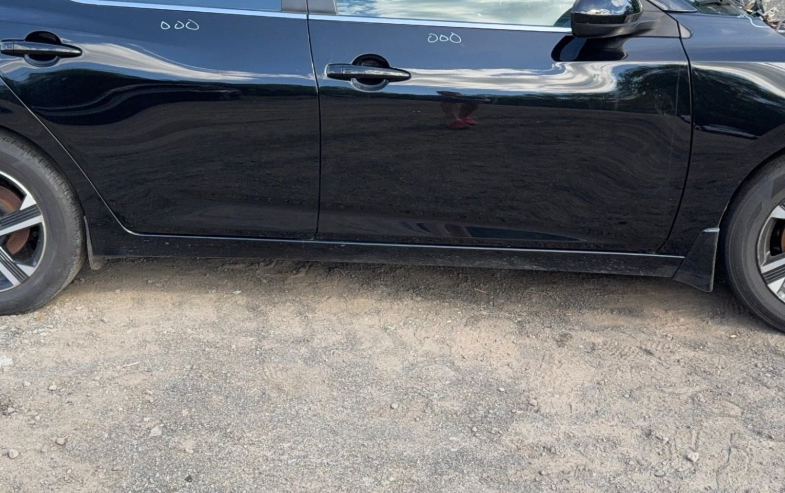 2020-2025 Nissan Sentra Right Passenger Side Rocker Moulding OEM Black