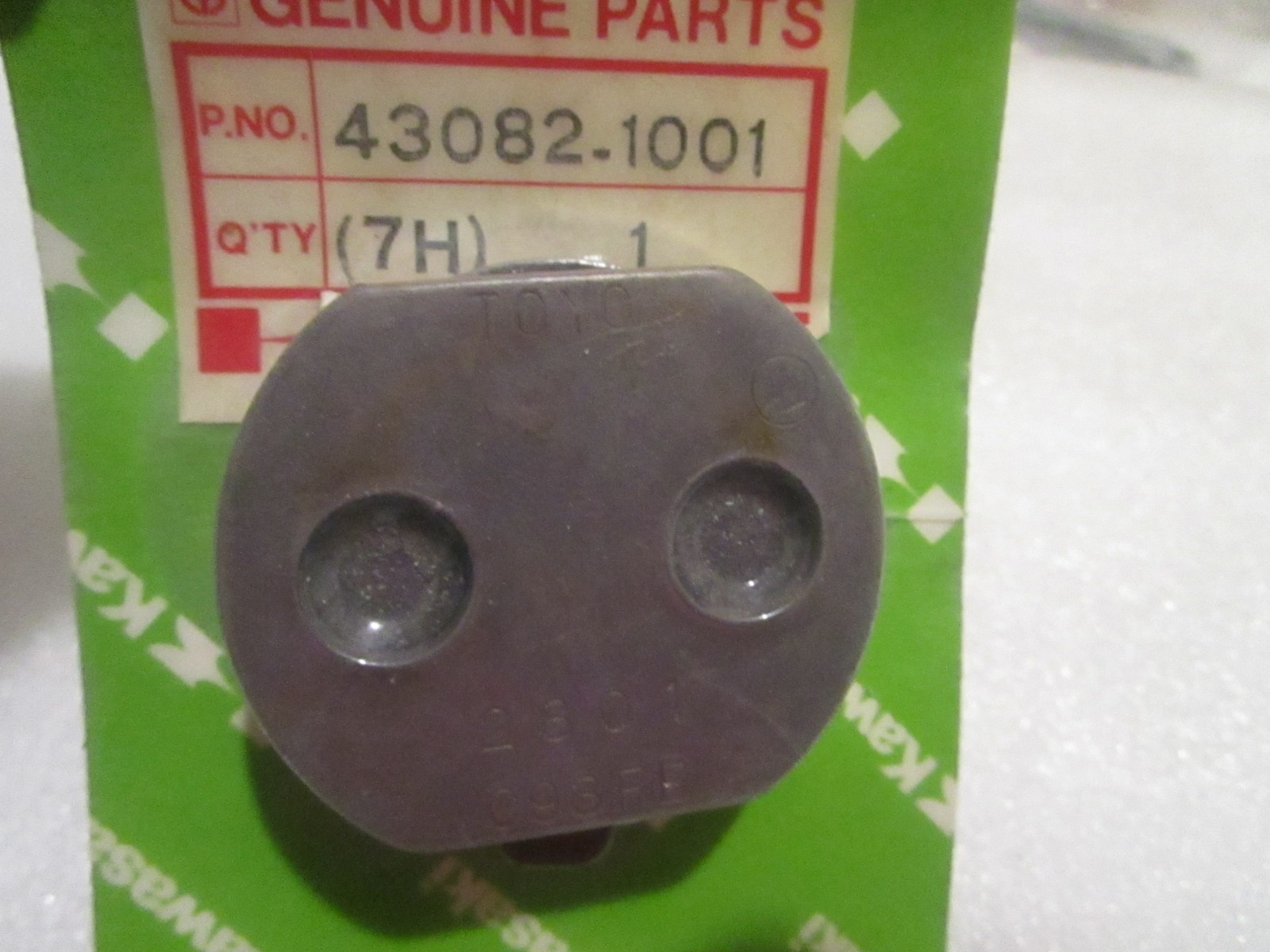 NOS Kawasaki KZ 1000 Police KZ400 KZ440 KZ550 KZ650 Brake Pad Set 430082-1001