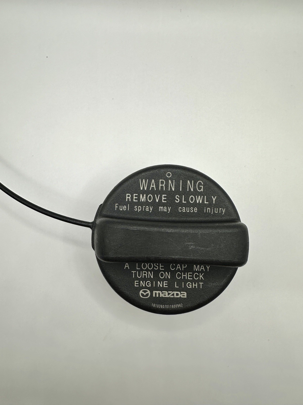 OEM Fuel Tank Cap Filler Gas Cap  KD35-42-250A For 13-23 Mazda CX-5 CX-50 CX-9