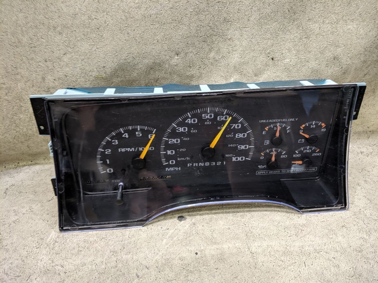 Speedometer Instrument Cluster 16221455 Fits 95-00 CHEVROLET TAHOE f39-205773