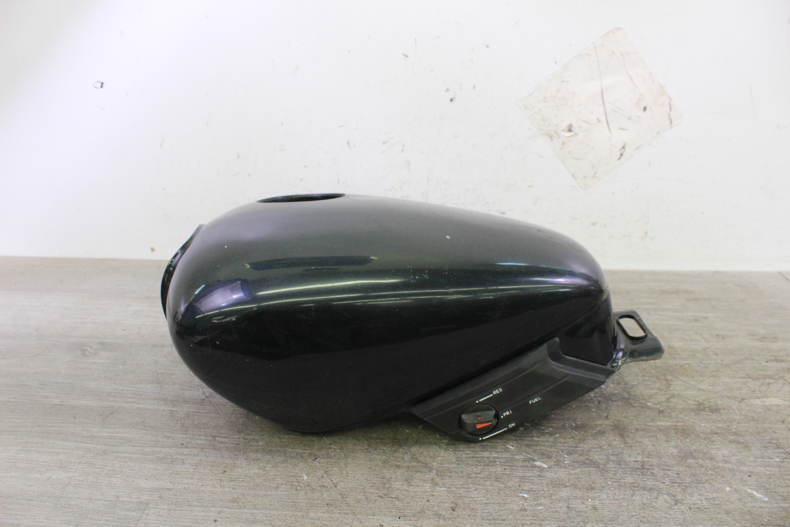 1986-1990 YAMAHA RADIAN 600 YX600 Gas Fuel Tank with Petcock and Side Covers