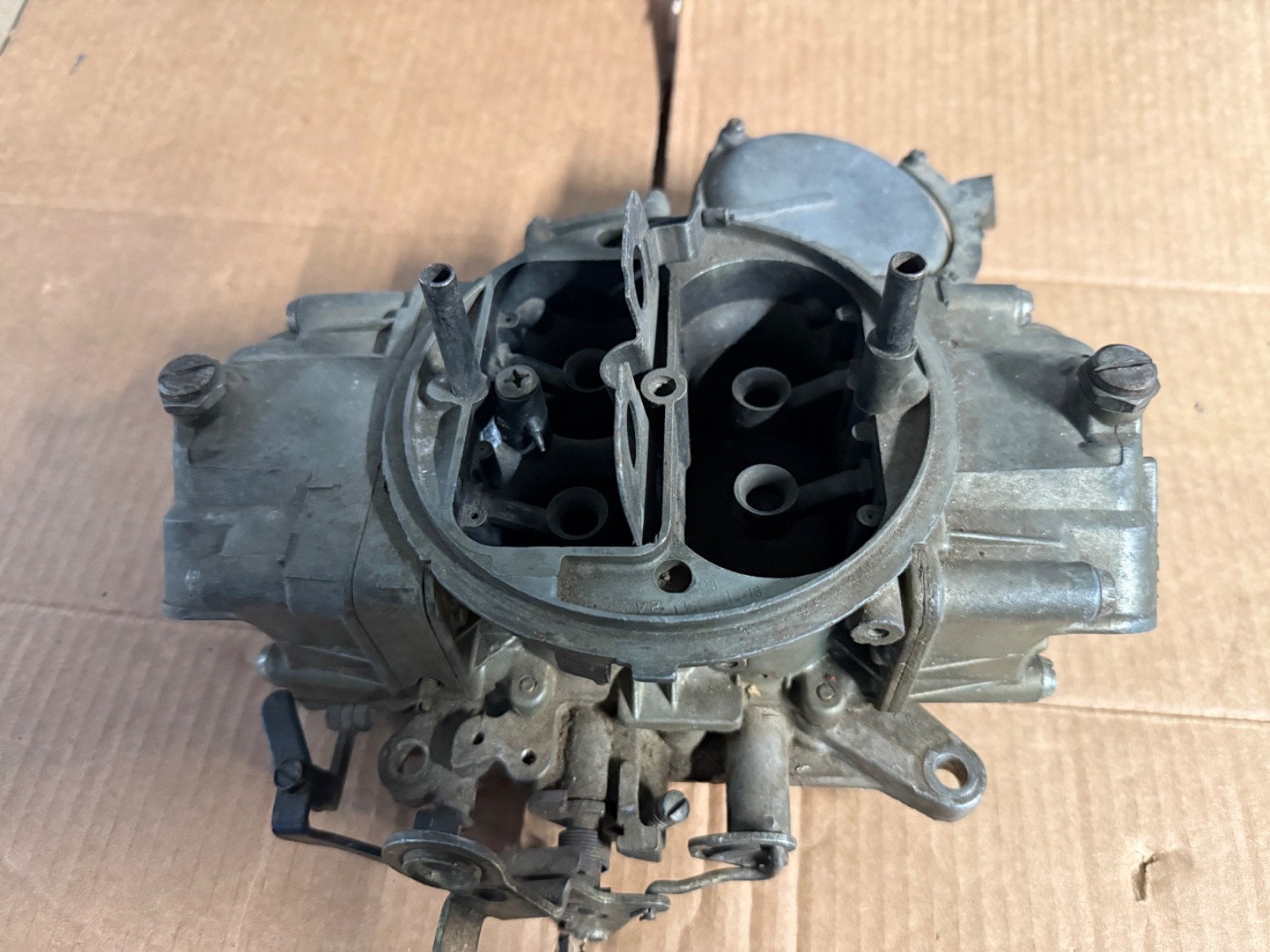Holley 3916-IS 3 Barrel Carburetor Dated 823 950 CFM Camaro COPO Yenko Holley 3916-IS 3 Barrel Carburetor Dated 823 950 CFM Camaro COPO Yenko