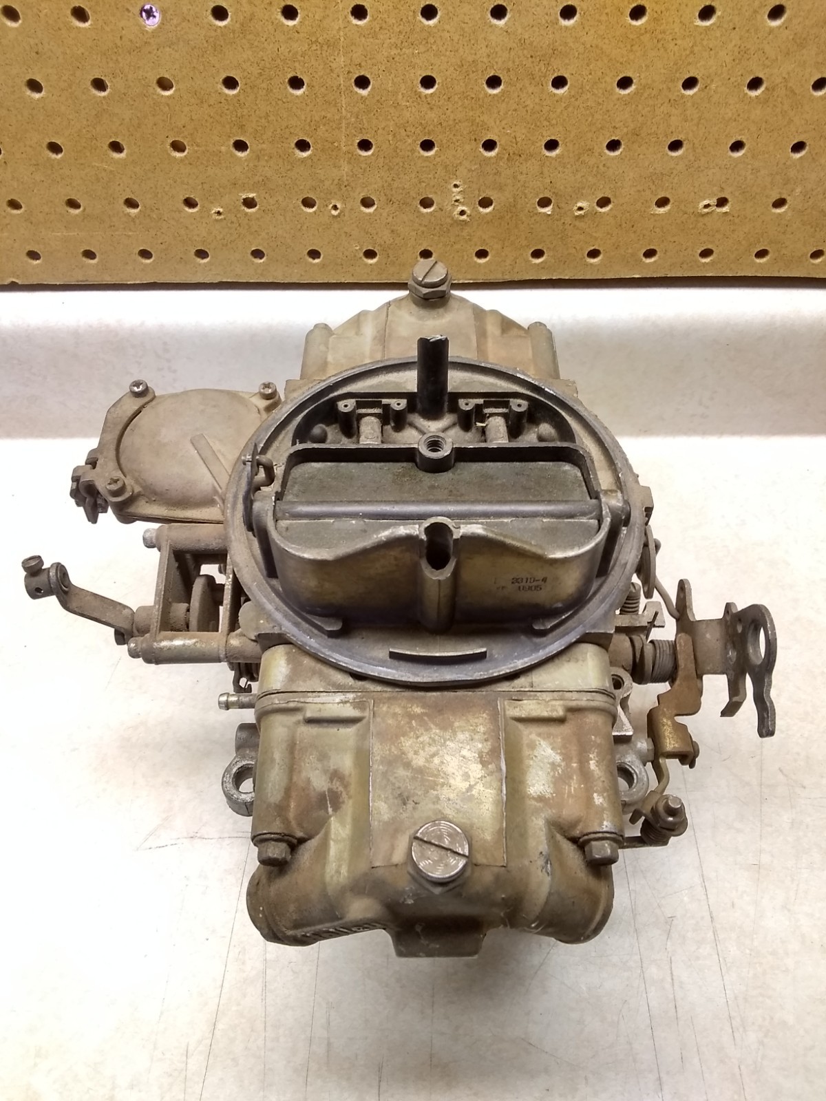 VTG Used Holley Carb 3310-4 750CFM, Dual Feed, Vac. Sec., Manual Choke, USA VTG Used Holley Carb 3310-4 750CFM, Dual Feed, Vac. Sec., Manual Choke, USA