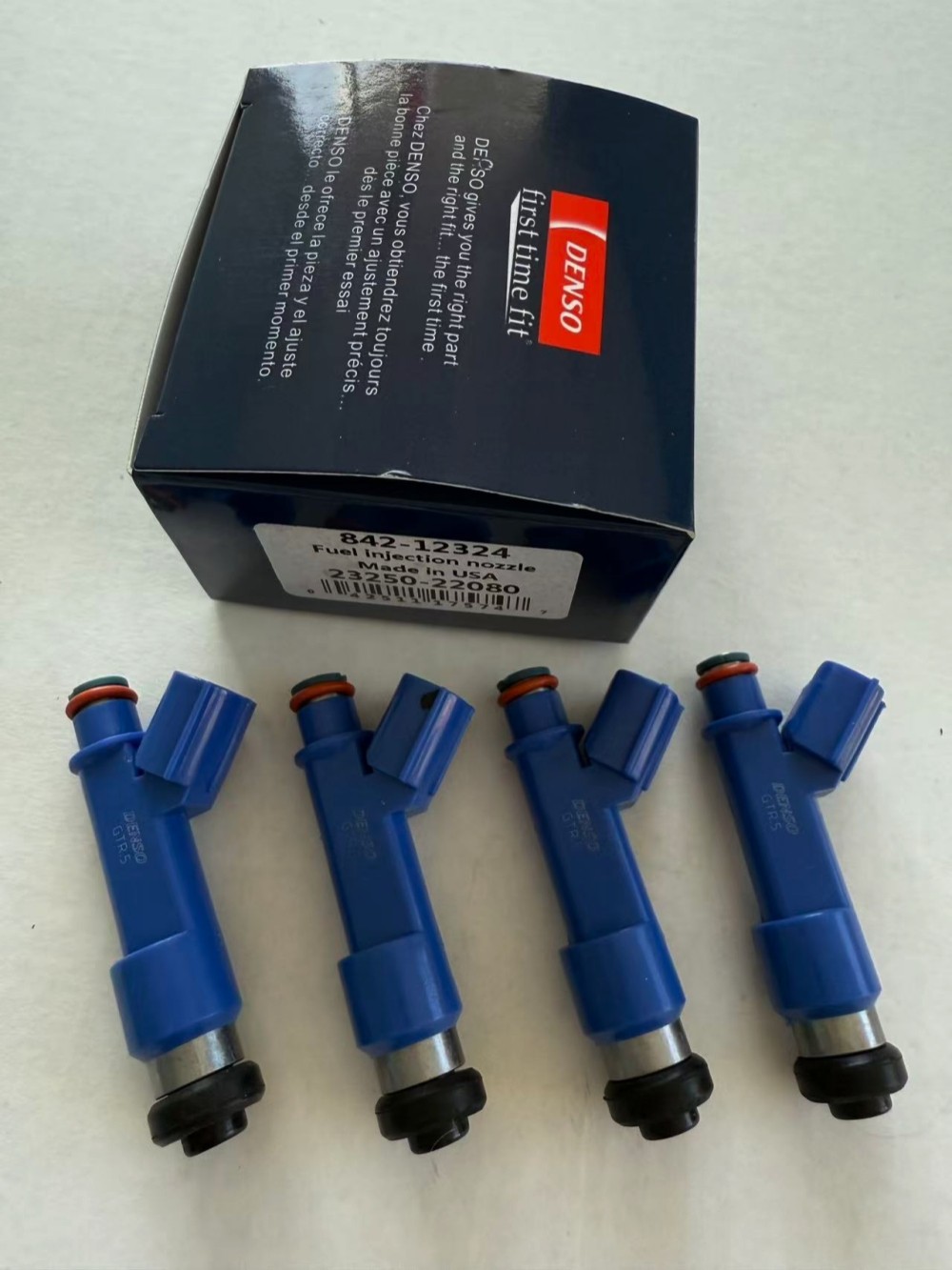 4pcs Denso Fuel Injector For Matrix Corolla Pontiac Vibe 1.8L (OEM 23250-22080)