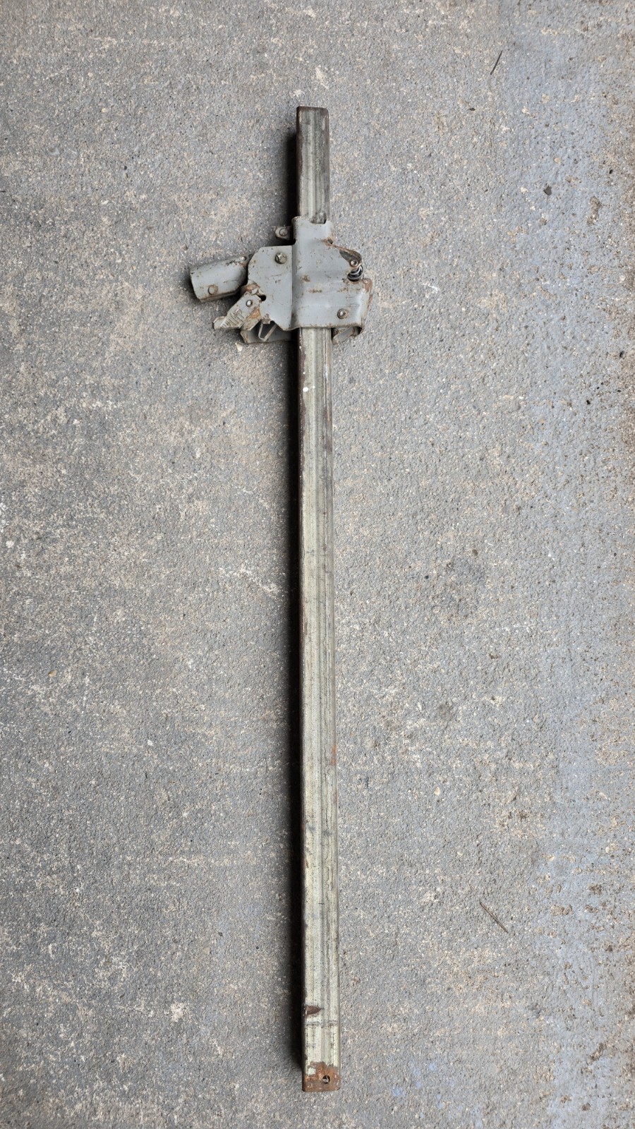 1960s to 1970s GM Bumper Jack