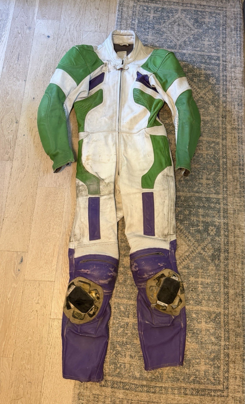1990s Kawasaki Ninja Motorcycle Riding Leather Riding Suit Hein Gericke 1990s Kawasaki Ninja Motorcycle Riding Leather Riding Suit Hein Gericke
