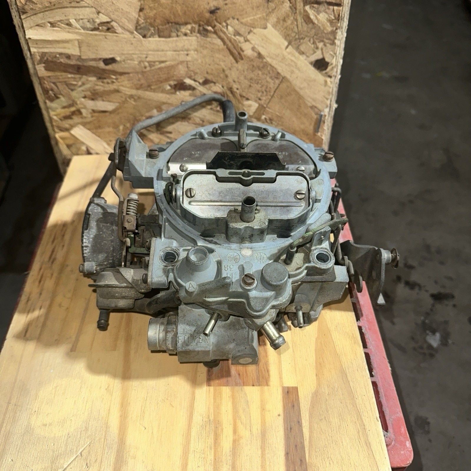 GM Rochester Quadrajet Carburetor 4-Barrel 27202 29872