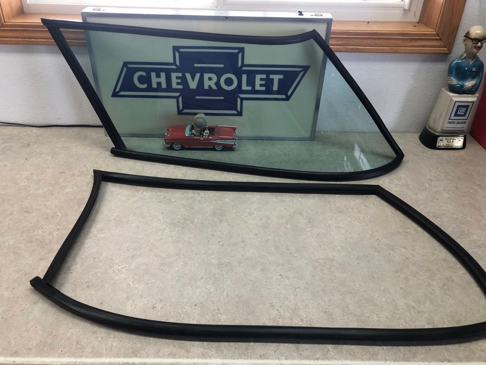 55 56 57 CHEVROLET CHEVROLET NOMAD & SAFARI QUARTER WINDOW SEALS MADE IN THE USA
