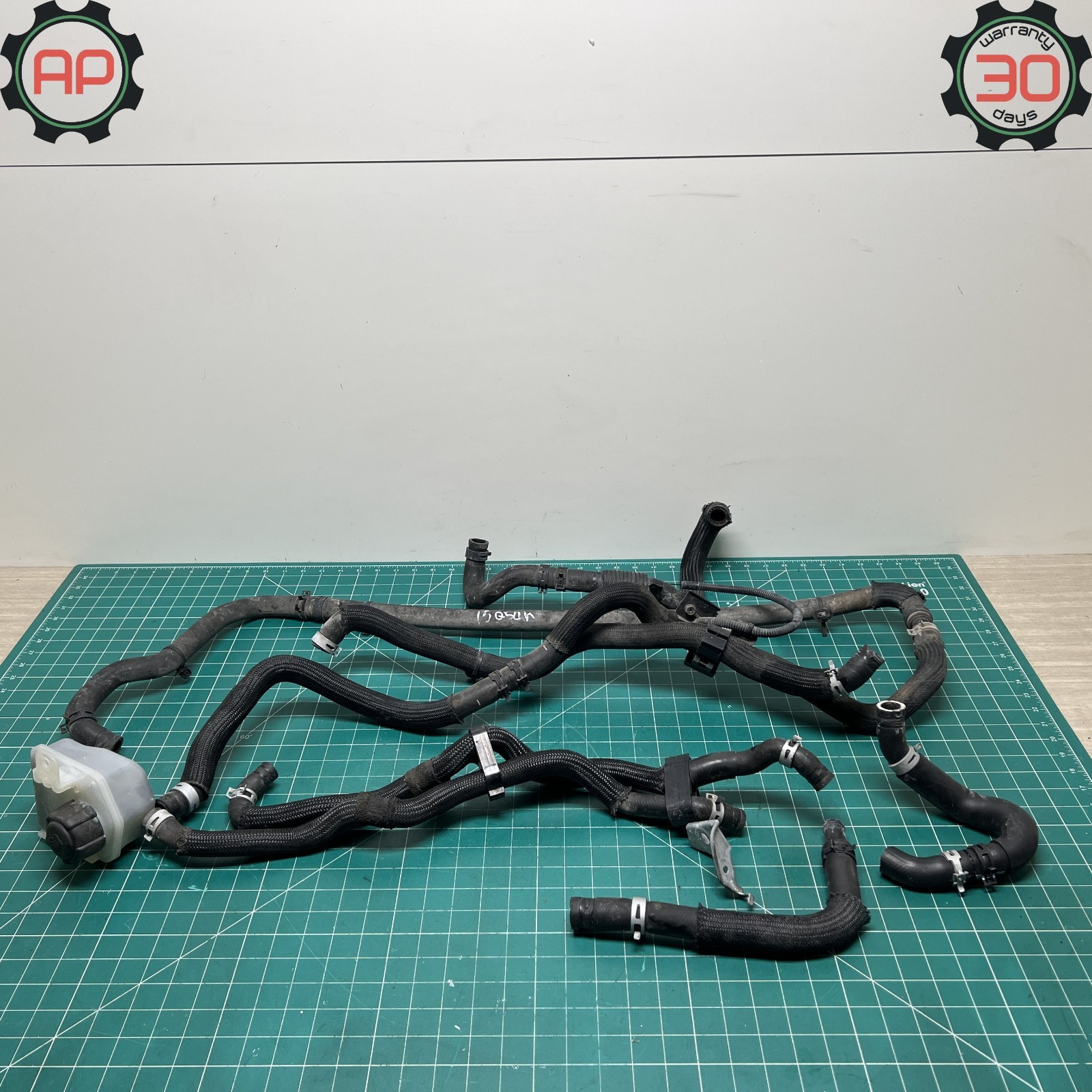 14-18 INFINITI Q50 HYBRID COOLANT HOSES LINE SET W/ RESERVOIR OEM