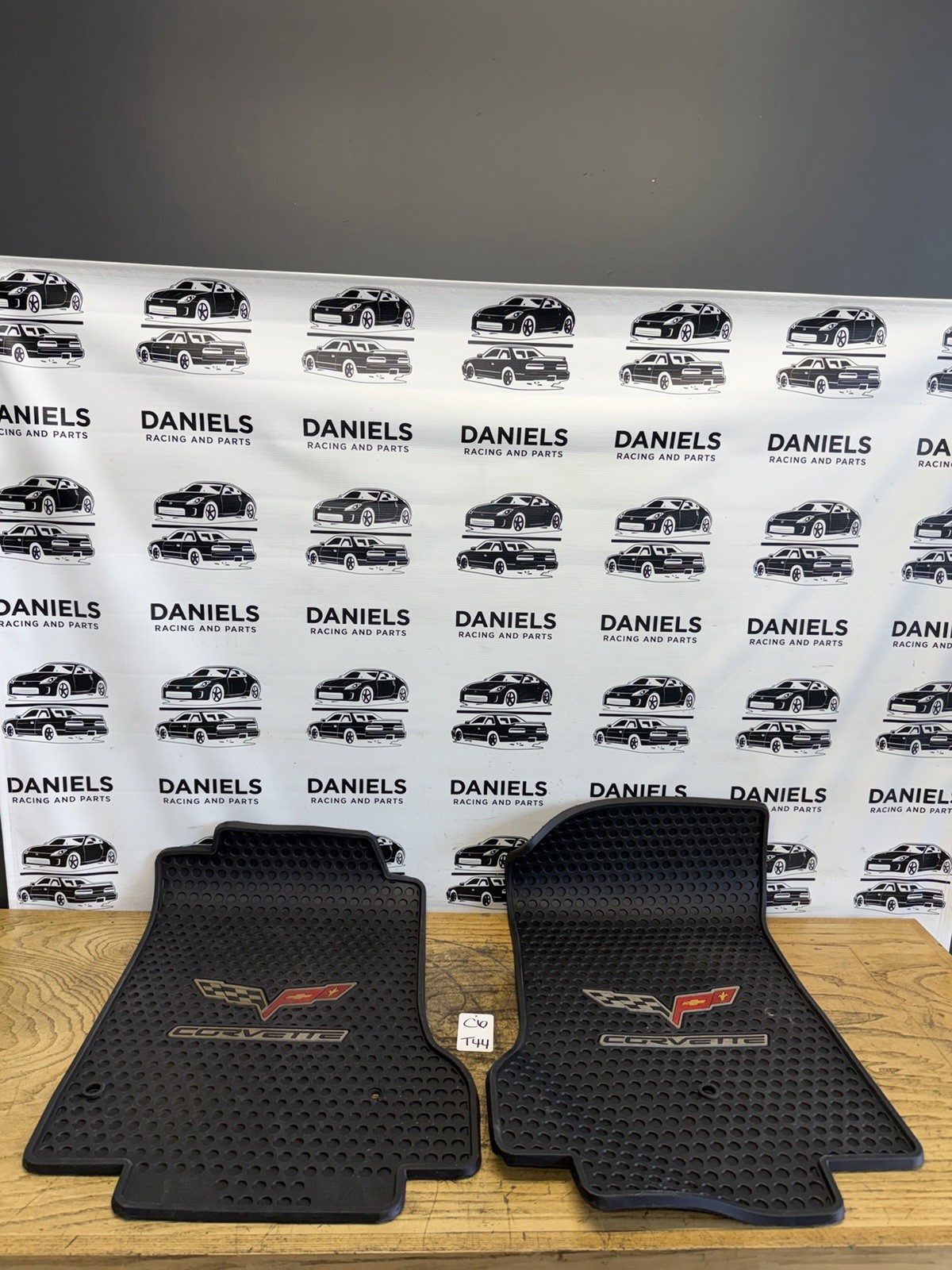 Lloyd Mats All Weather 2PC Set for 2005-2007.5 Corvette C6 Used Lloyd Mats All Weather 2PC Set for 2005-2007.5 Corvette C6 Used