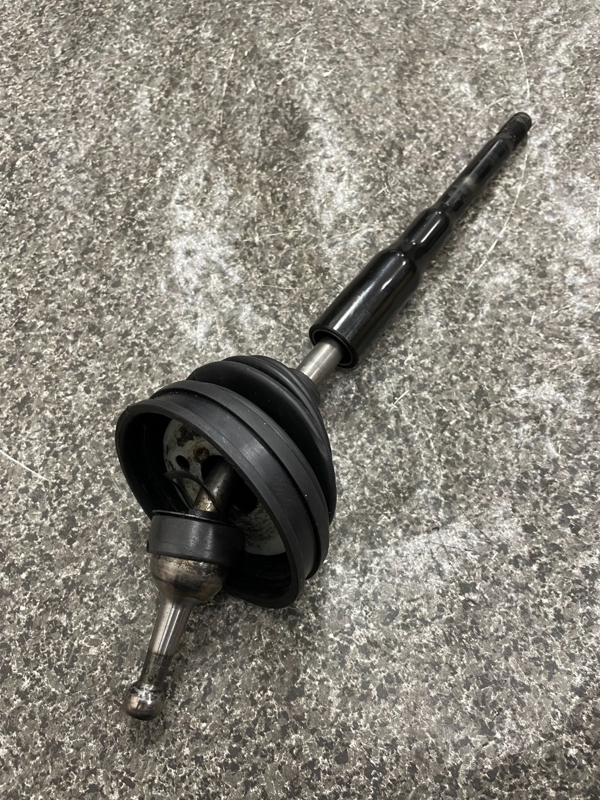 Suzuki Jimny JB23 Genuine Gear Shift Lever 28101-81A20 1-3 Gen K6A Engine Suzuki Jimny JB23 Genuine Gear Shift Lever 28101-81A20 1-3 Gen K6A Engine