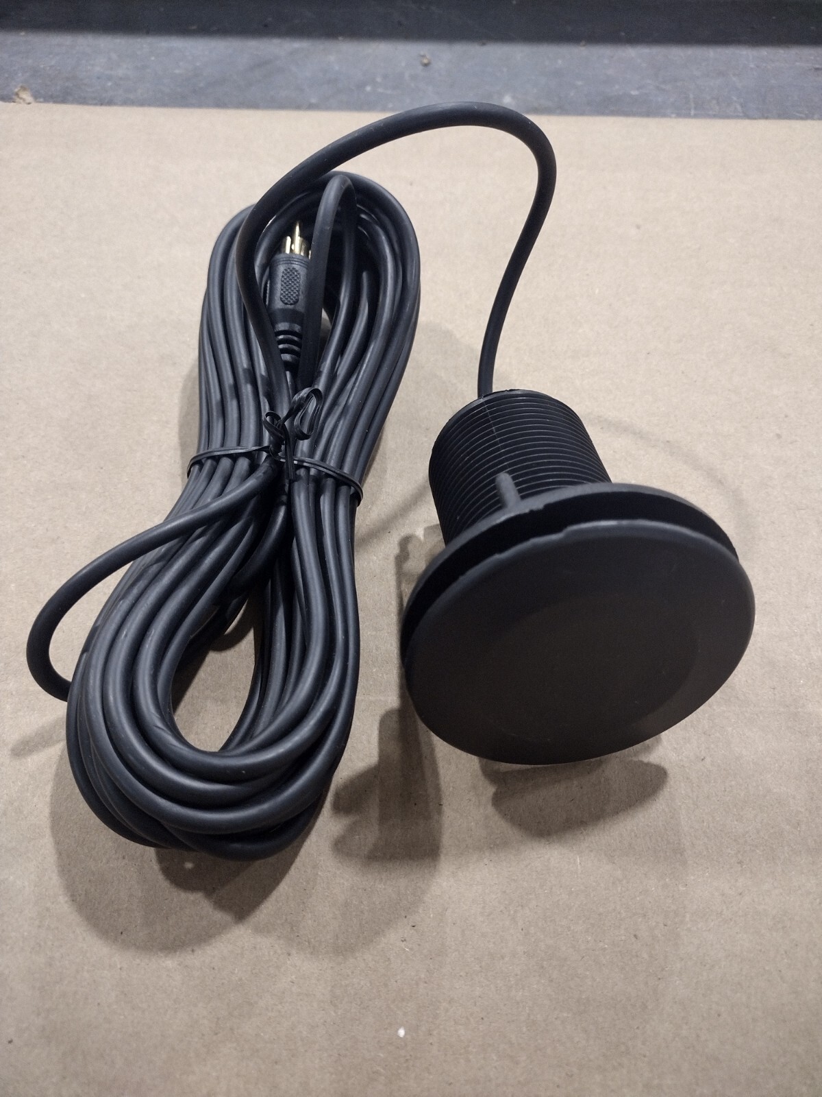 other see details Maxum 1693084 Thru Hull Transducer CHIPPED EDGEOUT OF G1N other see details Maxum 1693084 Thru Hull Transducer CHIPPED EDGEOUT OF G1N