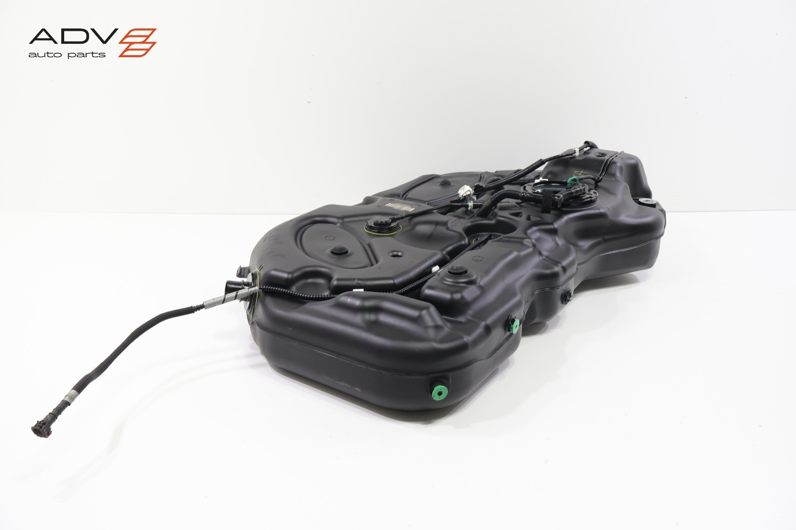 2020 - 2025 TOYOTA HIGHLANDER FUEL GAS TANK RESERVOIR OEM