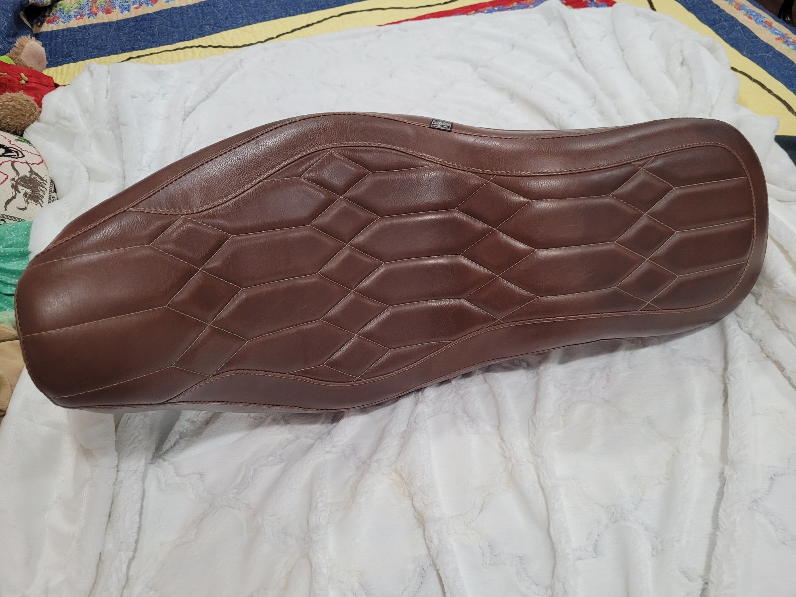 Mustang Wide Tripper, 2-Up Motorcycle Seat for Indian, 75398, Like New, Brown Mustang Wide Tripper, 2-Up Motorcycle Seat for Indian, 75398, Like New, Brown