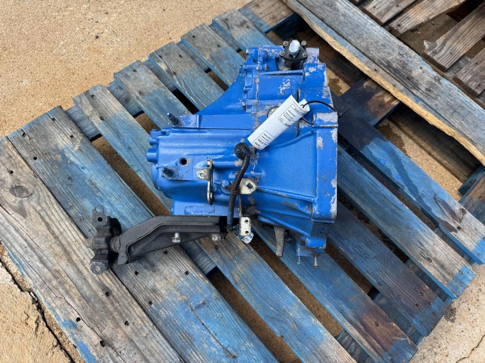 1993-1995 HONDA DELSOL 1.5 FWD MANUAL TRANSMISSION