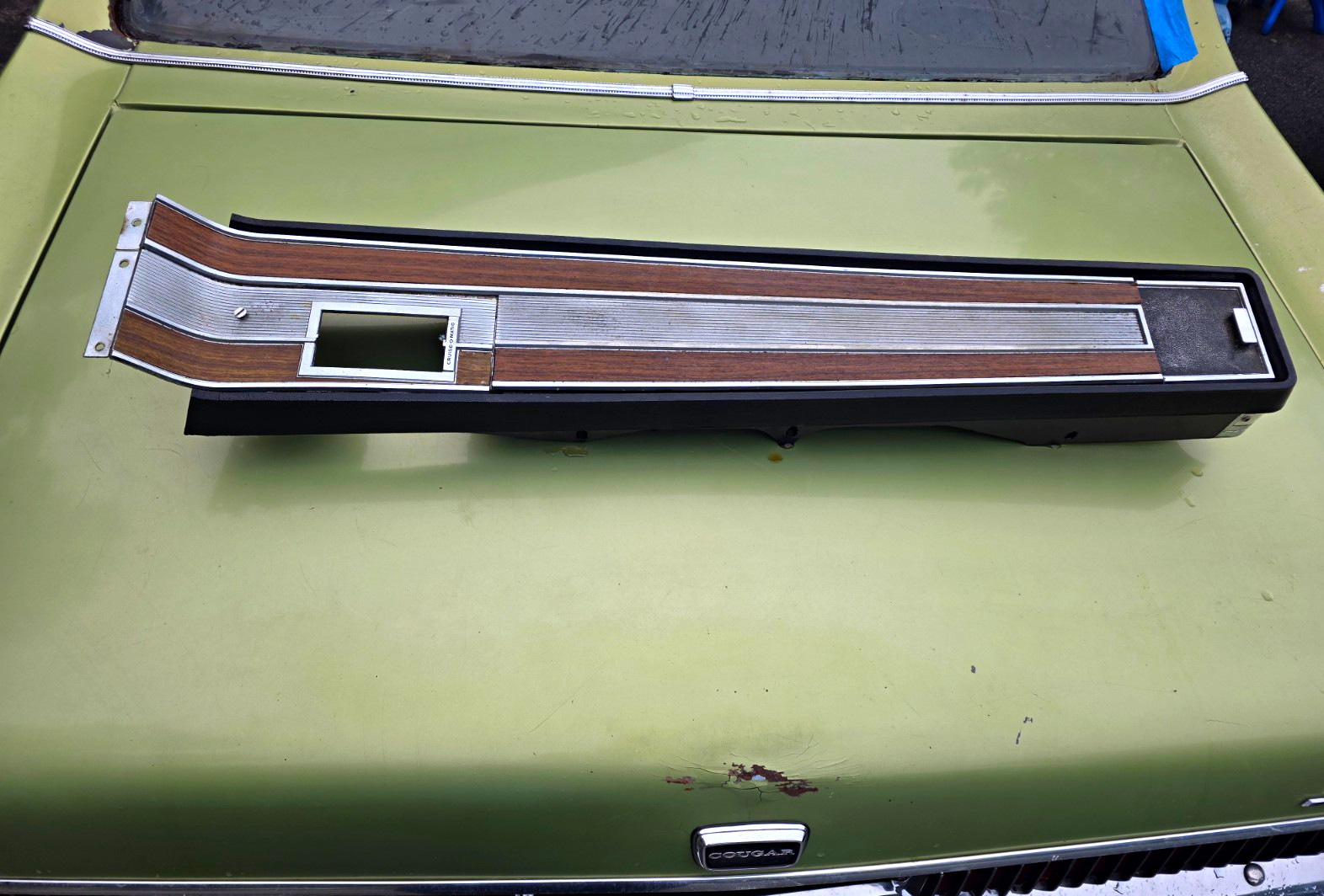 1965 Ford Mustang Used Original Deluxe Center Console 1965 Ford Mustang Used Original Deluxe Center Console