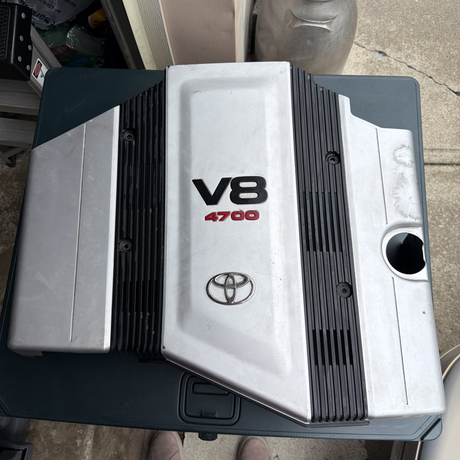  (98-06) Toyota Land Cruiser Lexus Lx470 Upper Engine Cover OEM