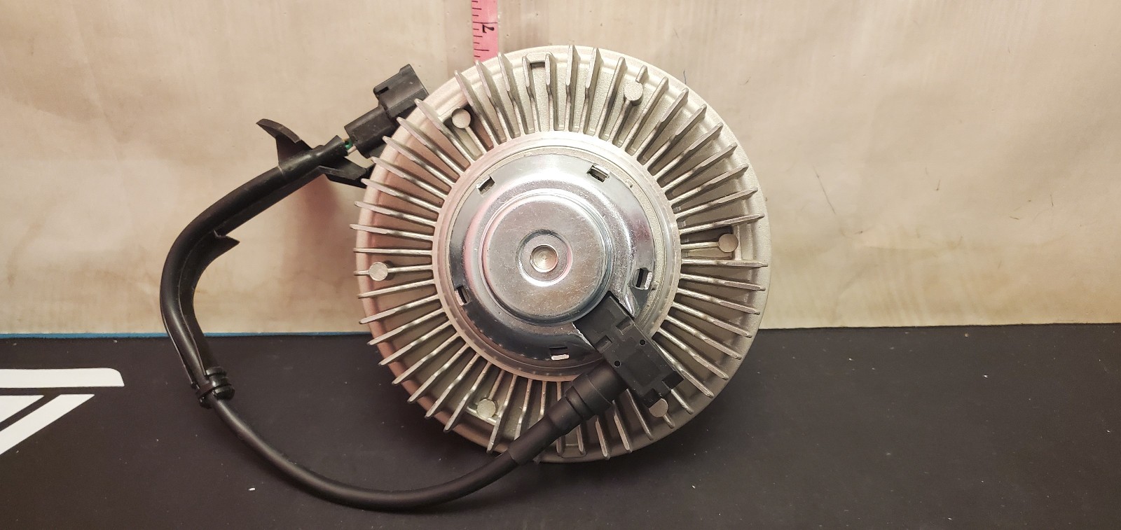 4C3Z-8A616-AA 4C3Z-8A6 AP63430 Electric fan Clutch for diesel trucks 2003-07