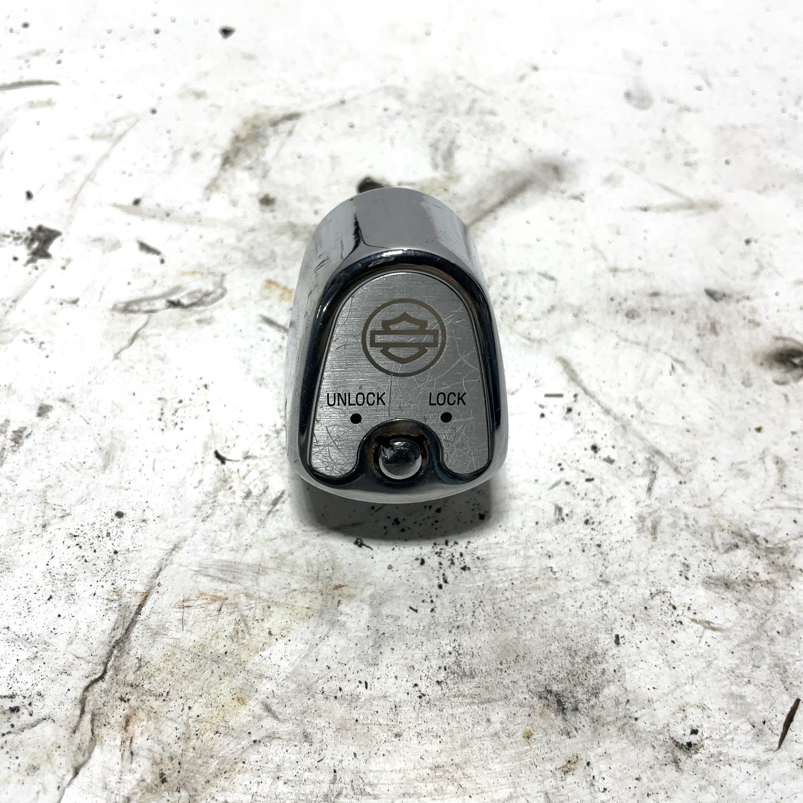 03-07 Harley Touring OEM Chrome Ignition Switch Knob Unlocked No Key #7140