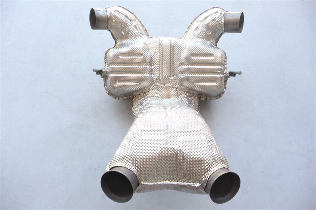 2016-2020 Mclaren 570S Rear Exhaust Muffler System 13HA004CP OEM