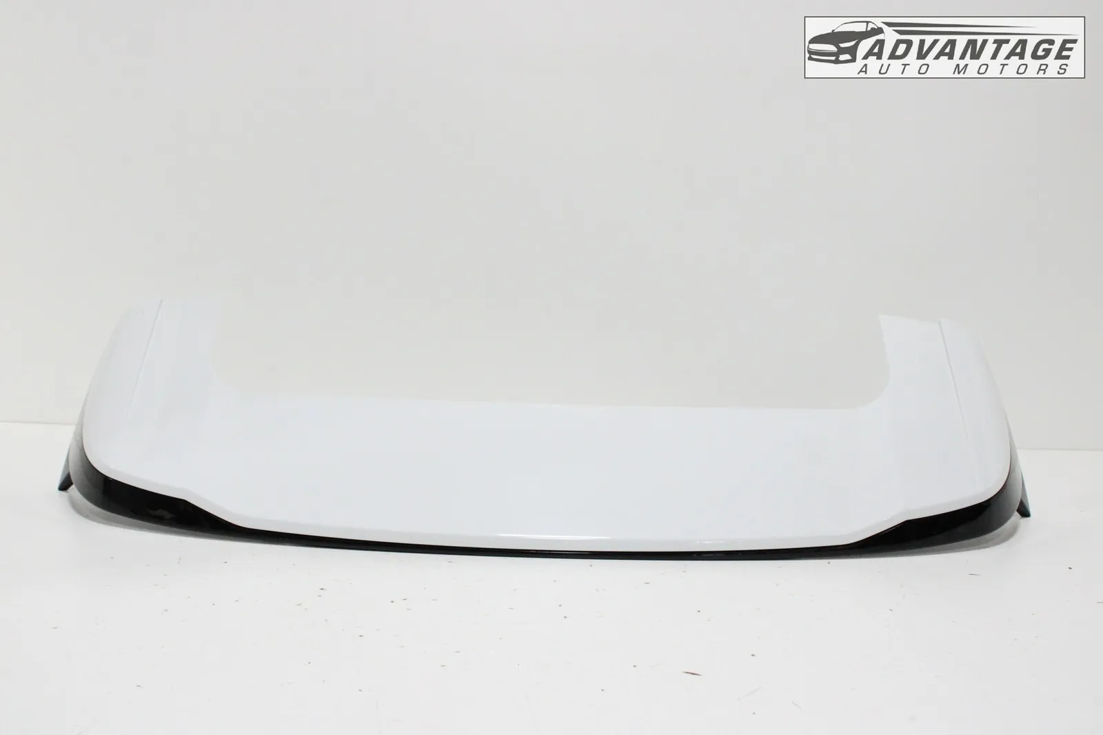2021-23 CHEVROLET TRAILBLAZER BACK DOOR UPPER LIFTGATE SPOILER SUMMIT WHITE OEM