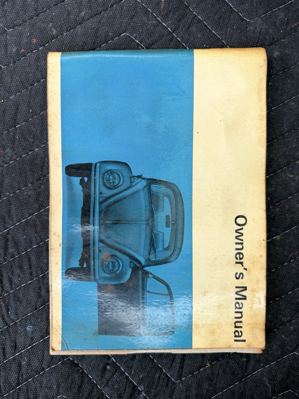 1970 70 VW VOLKSWAGEN BEETLE SEDAN & CONVERTIBLE ORIG OWNERS MANUAL BOOK ALL 1970 70 VW VOLKSWAGEN BEETLE SEDAN & CONVERTIBLE ORIG OWNERS MANUAL BOOK ALL