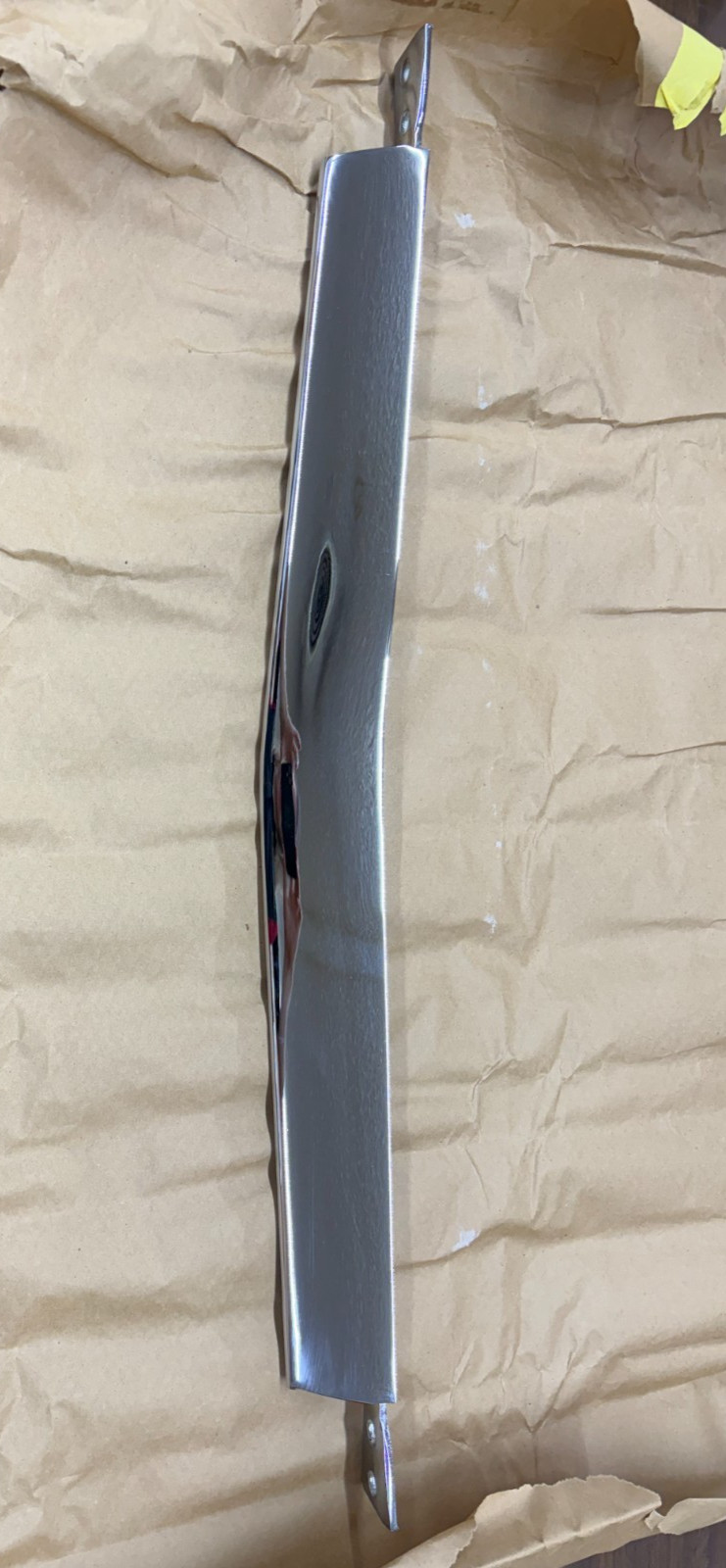 Corvette 1961-1962 Rechromed Original Center Grille Bar Corvette 1961-1962 Rechromed Original Center Grille Bar