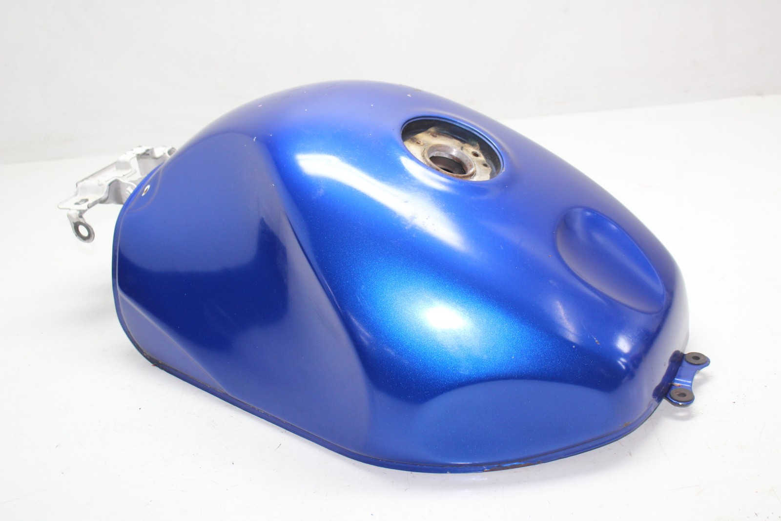 1998-1999 Suzuki Gsxr750 Gsx-r750 Gas Tank Fuel Cell Petrol Reservoir