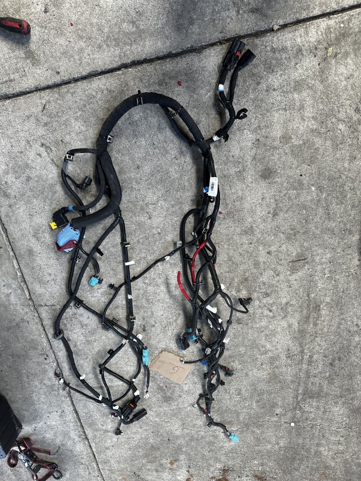 2024 - 2026 TESLA CYBERTRUCK FRONT RIGHT FRUNK BODY WIRING LOOM OEM 181297000H