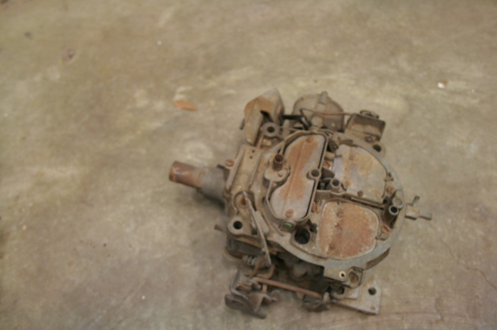Rochester Quadrajet Carburetor 4MV 4 Barrel Carburetor