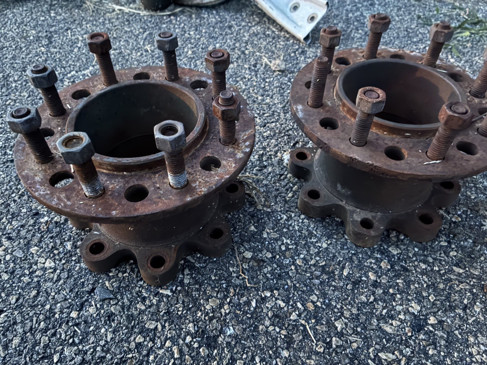 99-04 Ford F350 Dually 4X4 Front Axle Hub Spacer Adapter 8X170 8 Lug - SET OF 2 