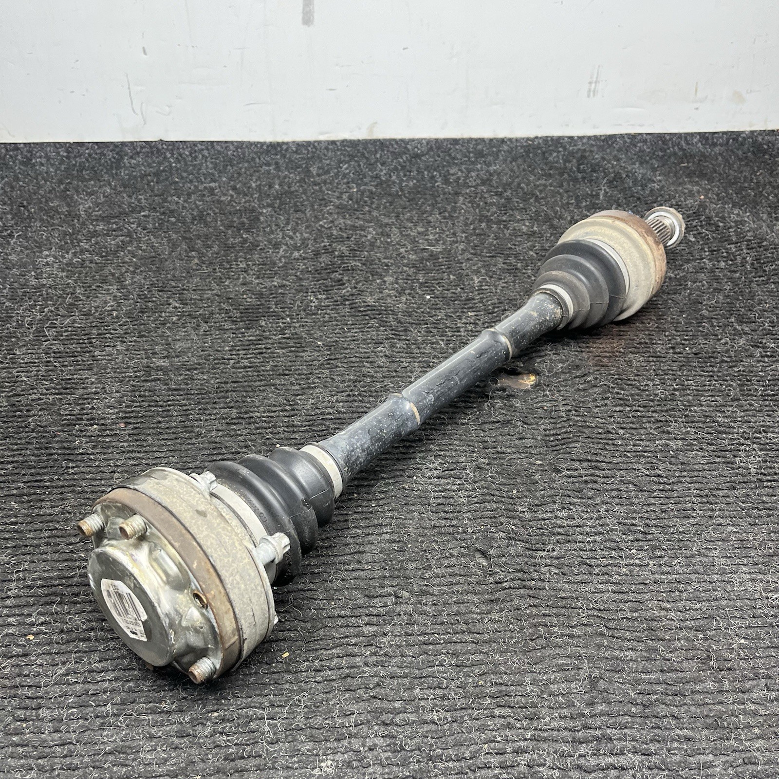 ☑️ 07-13 OEM BMW E90 E92 E93 Diesel Rear Left Driver Side Output Half Shaft Axle ☑️ 07-13 OEM BMW E90 E92 E93 Diesel Rear Left Driver Side Output Half Shaft Axle