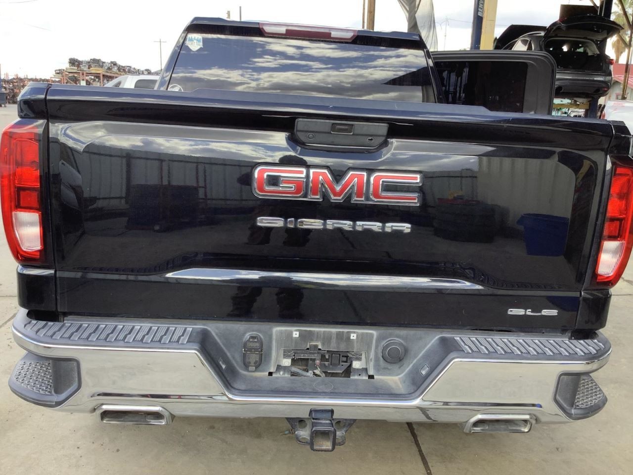 (LOCAL PICKUP ONLY) Trunk/Hatch/Tailgate Power Tailgate Fits 19-21 SIERRA 1500 P