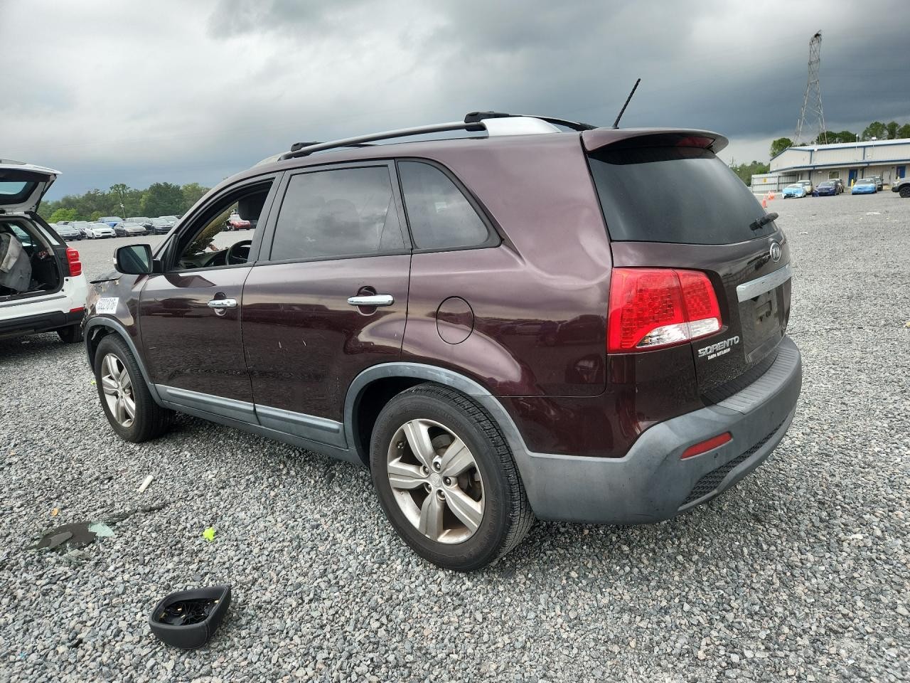 Trunk/Hatch/Tailgate Without Spoiler Fits 11-13  (For: 2012 Kia Sorento EX)