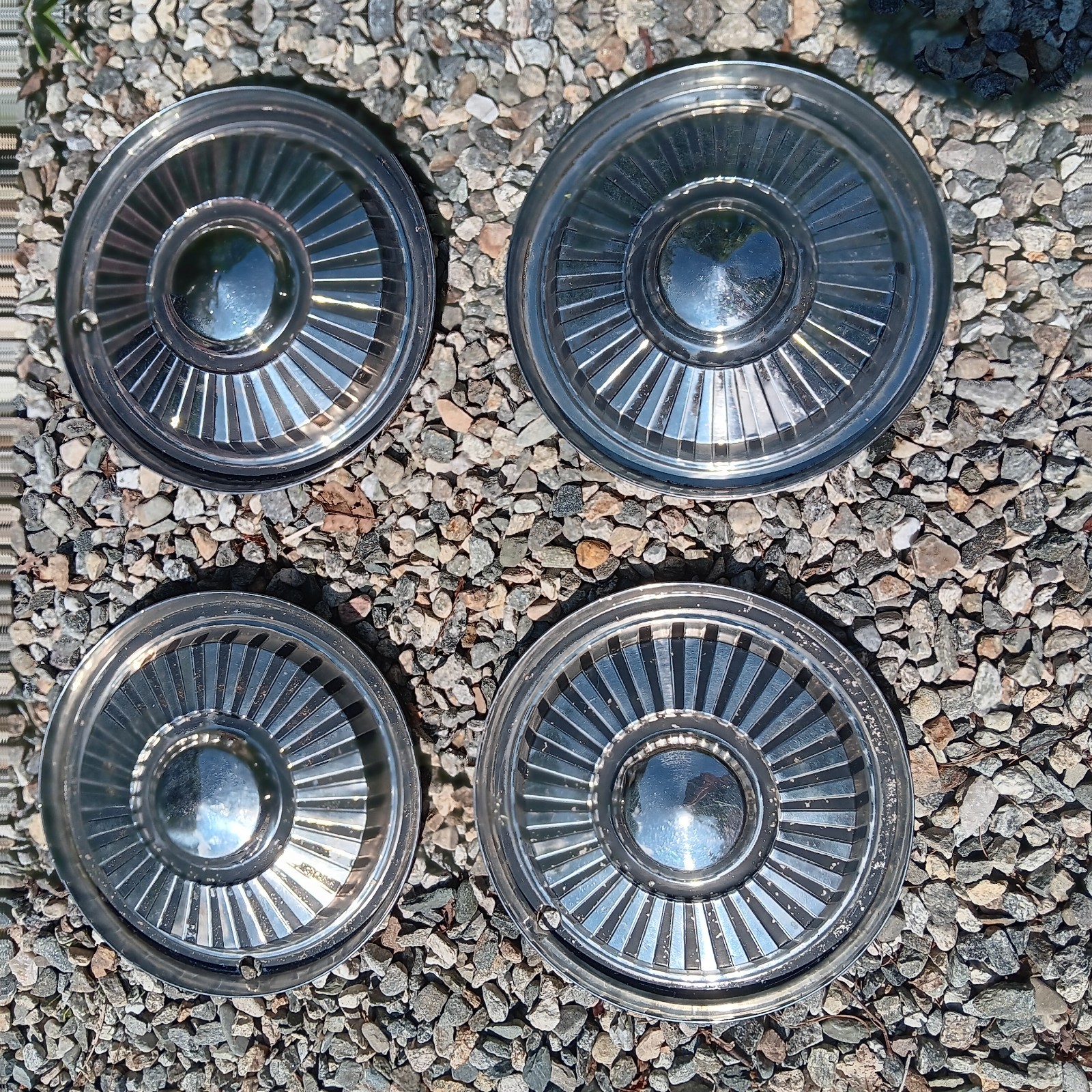 Vintage Sunbeam Hillman  Simca Rootes group Hub Caps wheel covers 13\