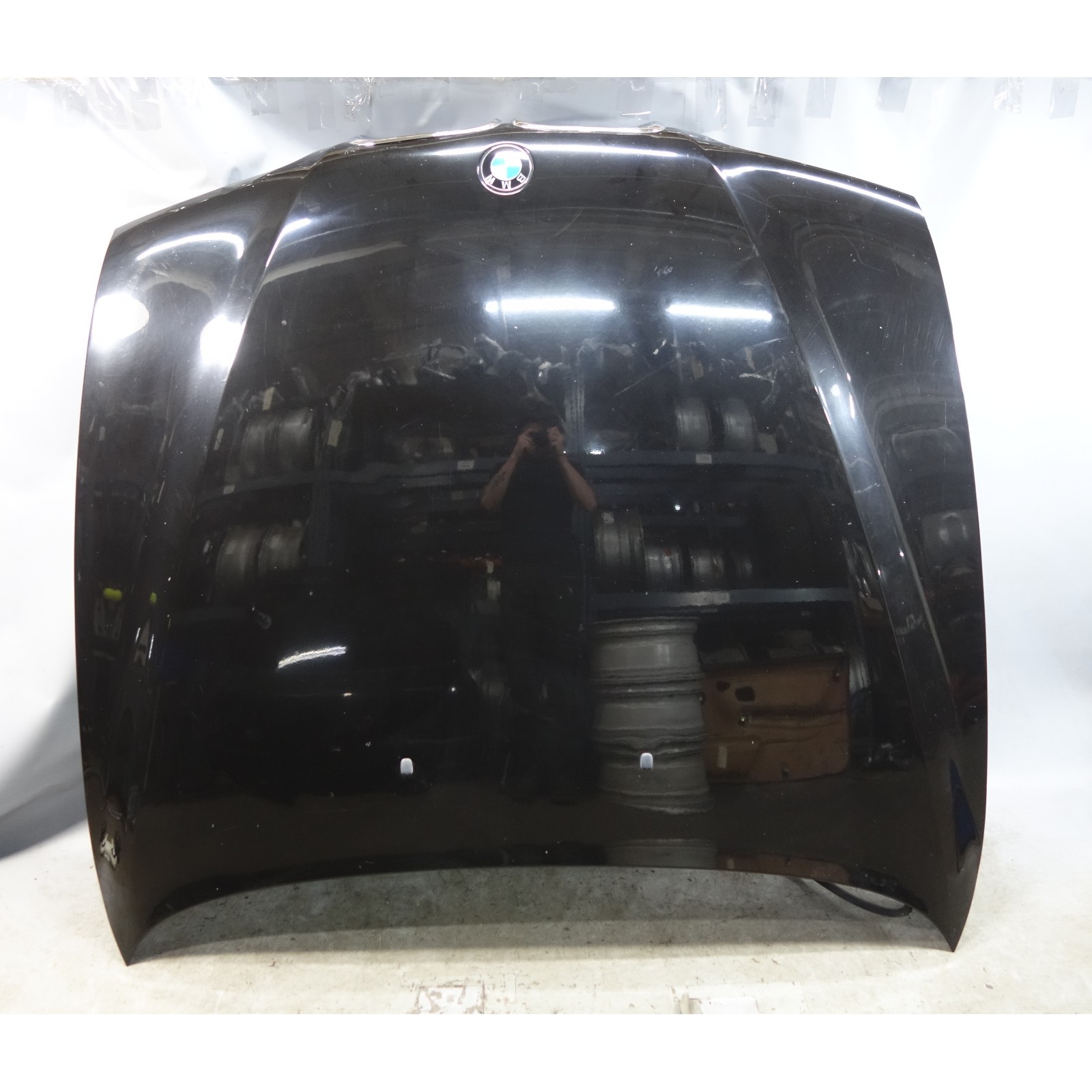 97-03 BMW E39 5-Series Front Hood Bonnet Panel Schwarz Black II OEM