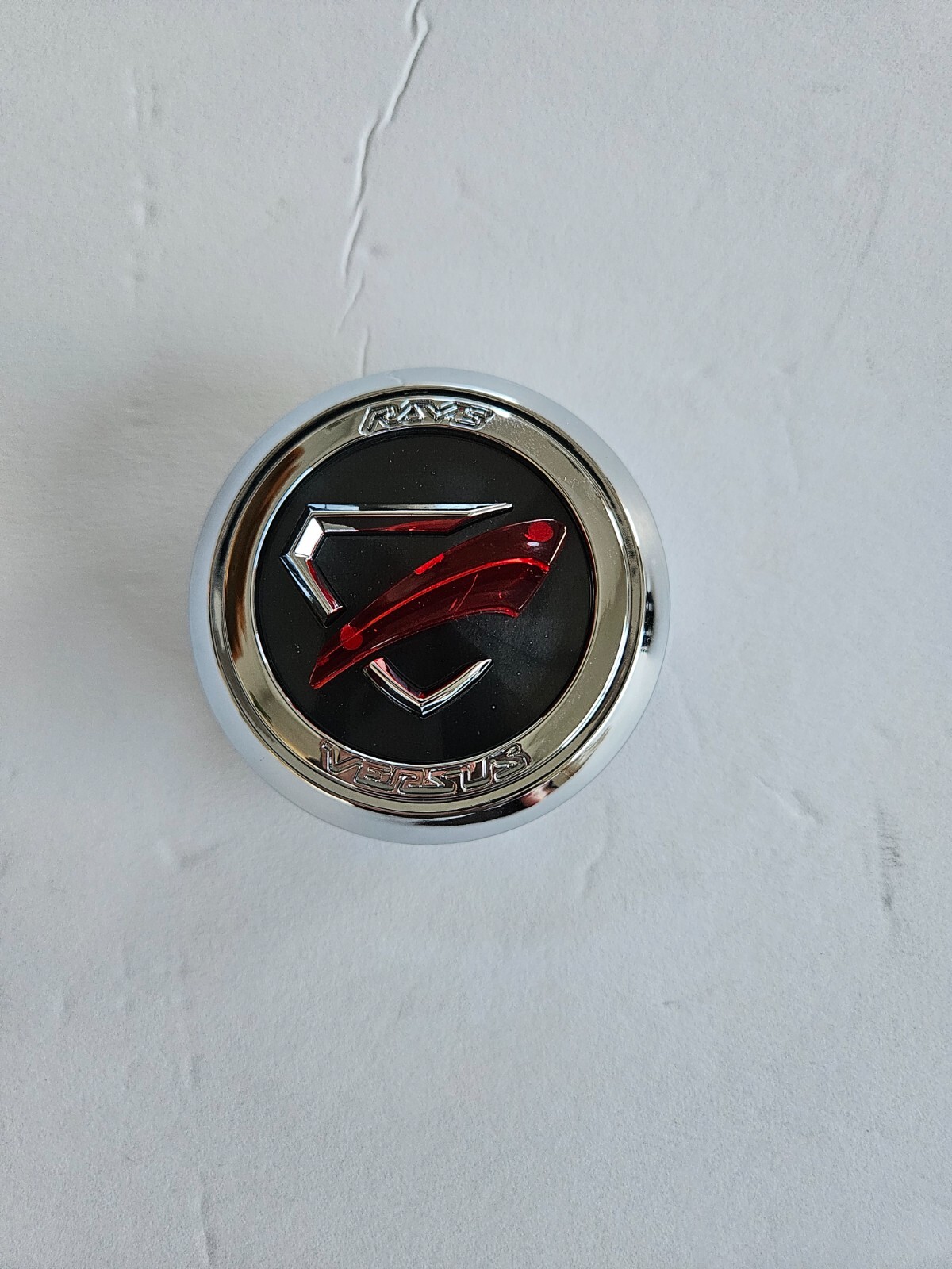 RAYS versus Center chrome red NEW RAYS versus Center chrome red NEW