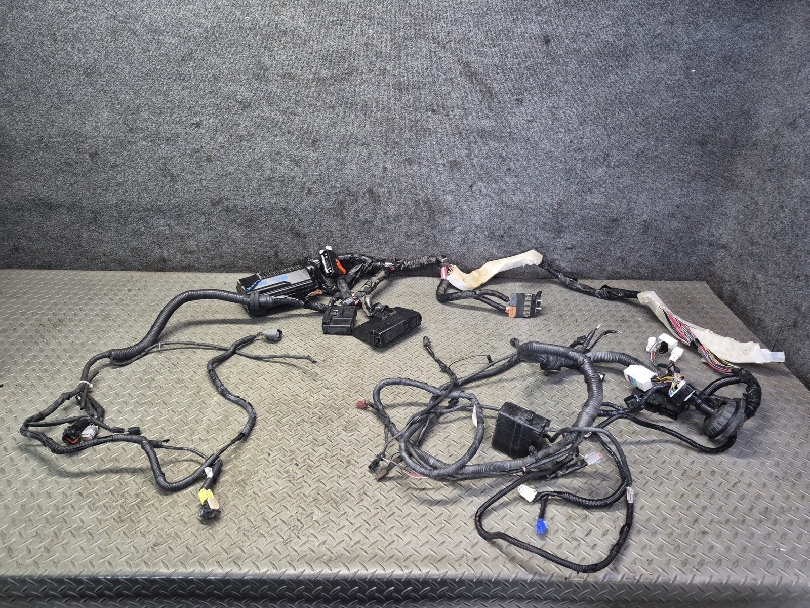 2013 NISSAN Z34 370Z CONVERTIBLE A/T ENGINE BAY WIRE WIRING HARNESS OEM